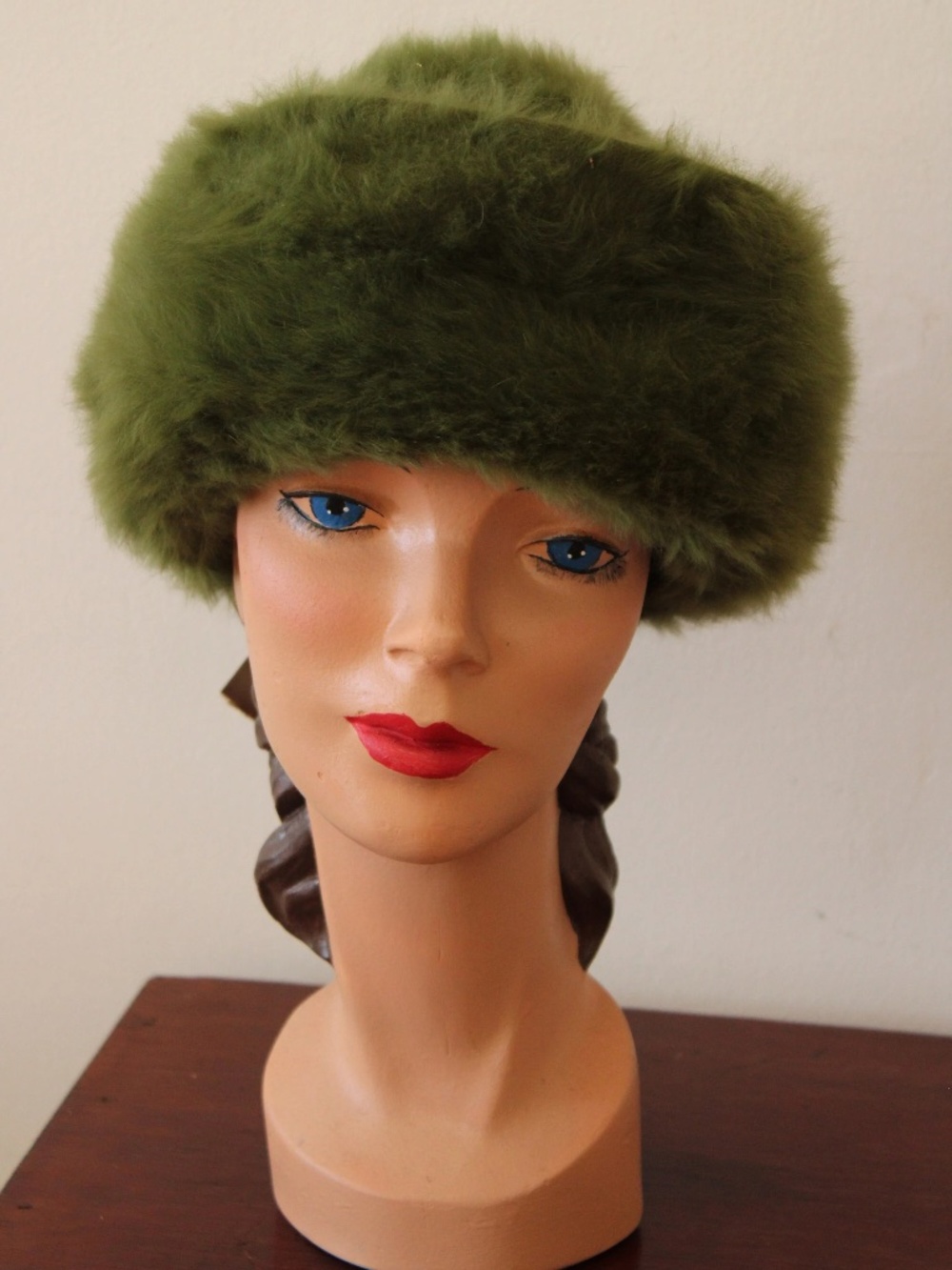 1960’s Green Faux Fur Hat with Bow